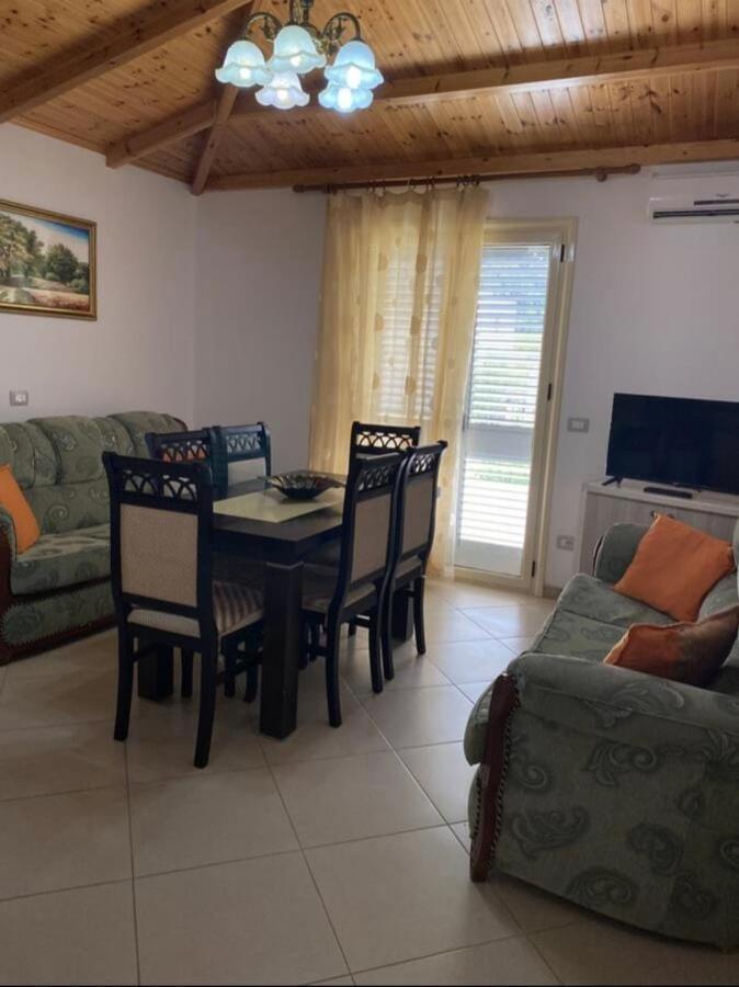 Apartmet Dritan Belulaj Apartment Орикум Екстериор снимка
